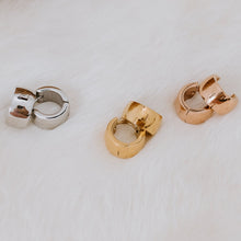 Load image into Gallery viewer, Cuff Earrings | Huggie Earrings | Fraser Valley | Koquetta Accessories &amp; Jewellery
