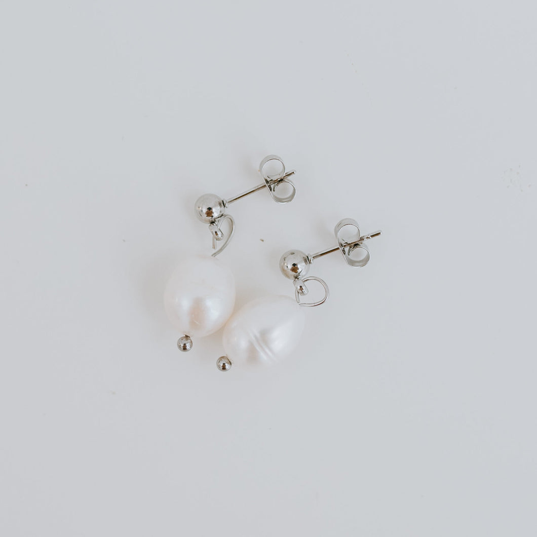Pearly Earrings | Fresh Water Pearl | Silver and Gold | Vancouver, British Columbia | Koquetta Accessories & Jewellery